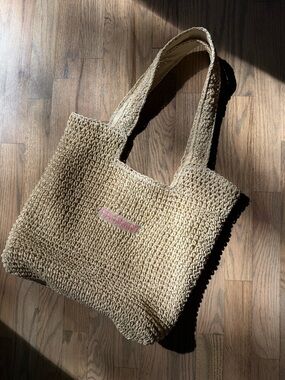 Source Unknown Beige Woven Straw Tote with Pink Accent